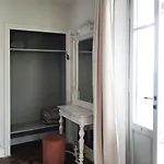 Dom wakacyjny Oreste, 4 Bedroom Period With View *