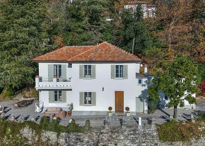 Oreste, 4 Bedroom Period With View *
