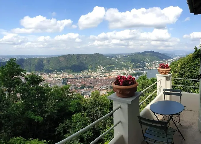 Oreste, 4 Bedroom Period With View *