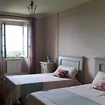Дом отдыха Oreste, 4 Bedroom Period With View *