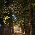 בית נופש Oreste, 4 Bedroom Period With View *
