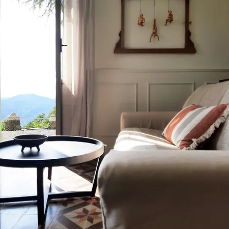 Oreste, 4 Bedroom Period With View * コモ