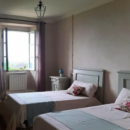 別荘 Oreste, 4 Bedroom Period With View *