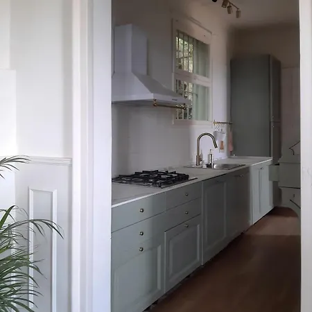 Oreste, 4 Bedroom Period With View 別荘