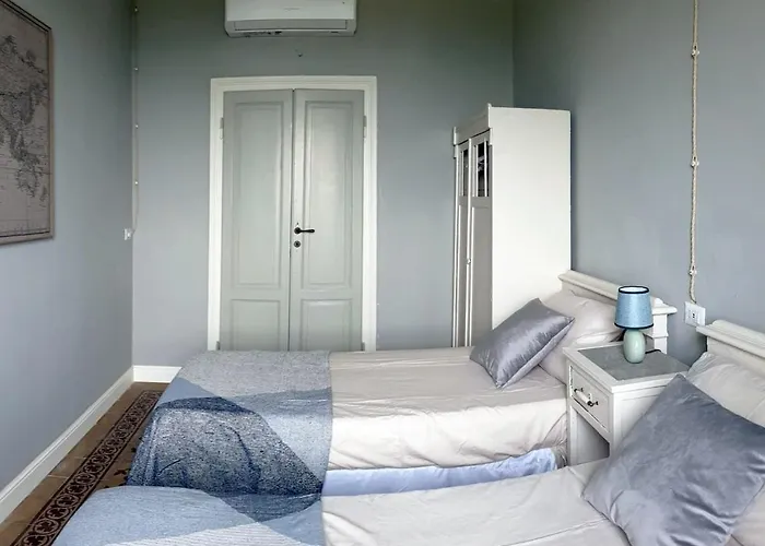 Oreste, 4 Bedroom Period With View