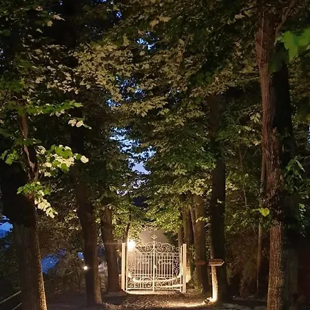 Prázdninový dům Oreste, 4 Bedroom Period With View *